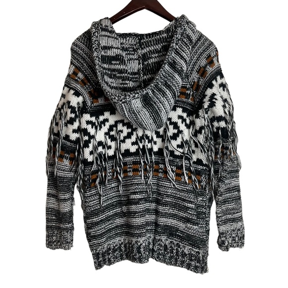 VOLCOM Women’s Gray Tribal Knit Cardigan Hoodie Size XS Aztec Boho Fringe Zip Up - Picture 6 of 7